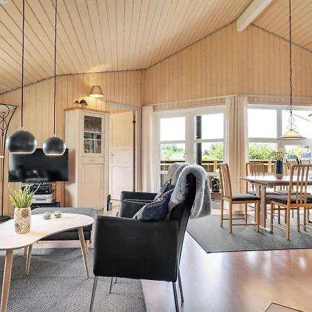 Holiday home Ivar - 900m From The Sea In Nw Jutland By Interhome *