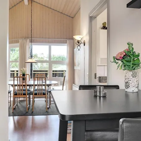 Holiday home Ivar - 900m From The Sea In Nw Jutland By Interhome