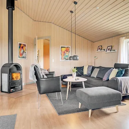 Ivar - 900m From The Sea By Interhome Nyaraló *